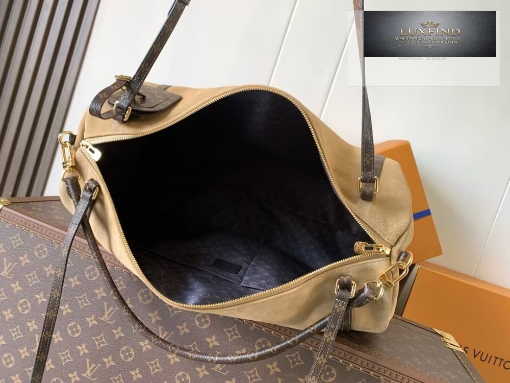 Louis Vuitton Express Travel