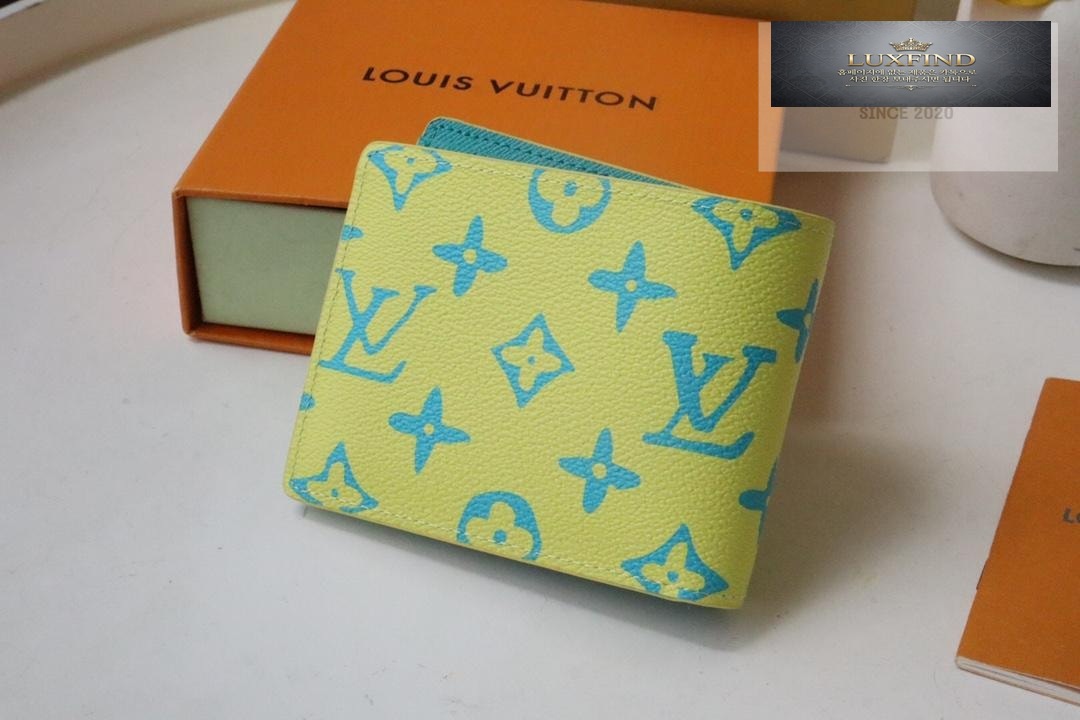 Louis Vuitton M82005