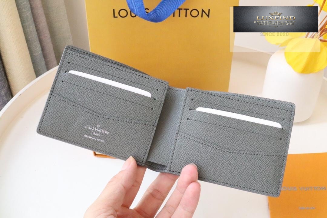 Louis Vuitton M81628