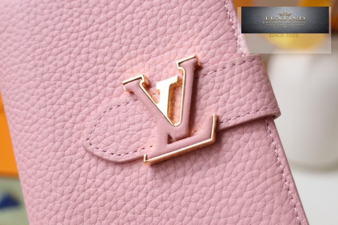 Louis Vuitton M81561