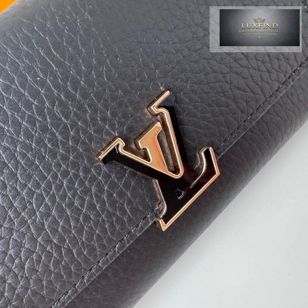 Louis Vuitton M62157