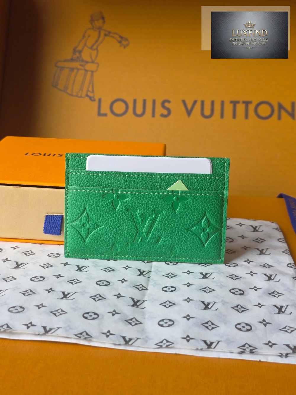 Louis Vuitton M25998