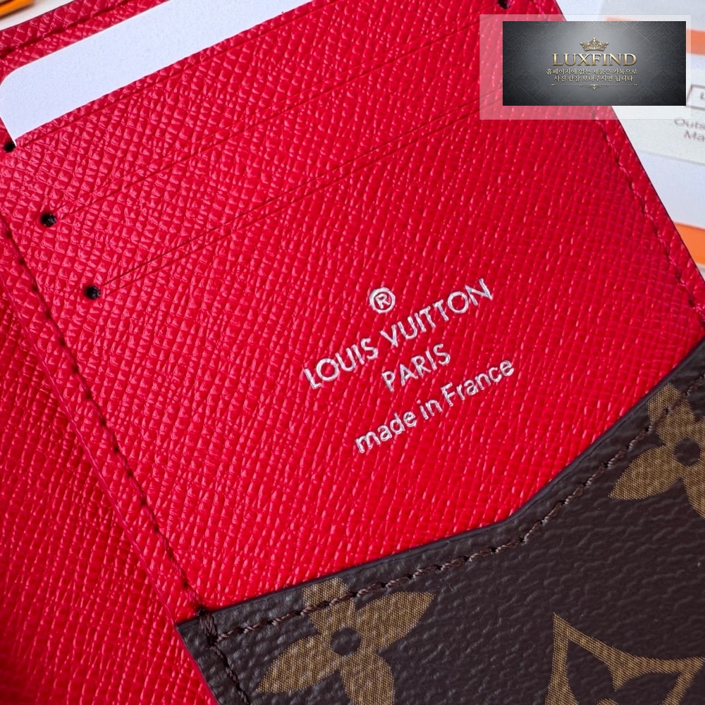 Louis Vuitton M12829
