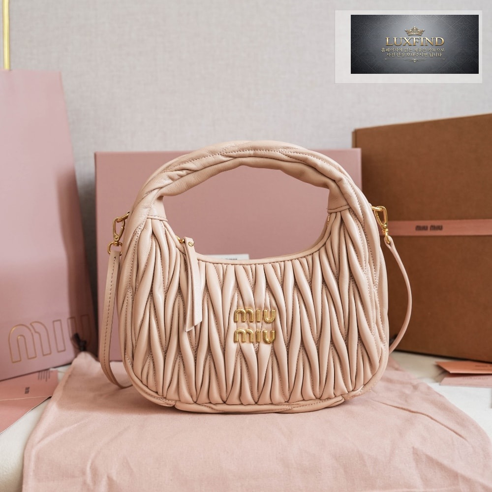 Miu Miu Wander Matelasse Nappa Leather Hobo