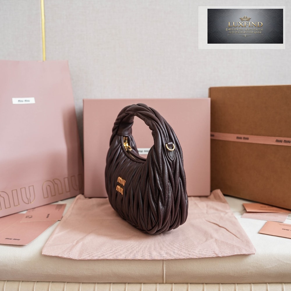 Miu Miu Wander Matelasse Nappa Leather Hobo