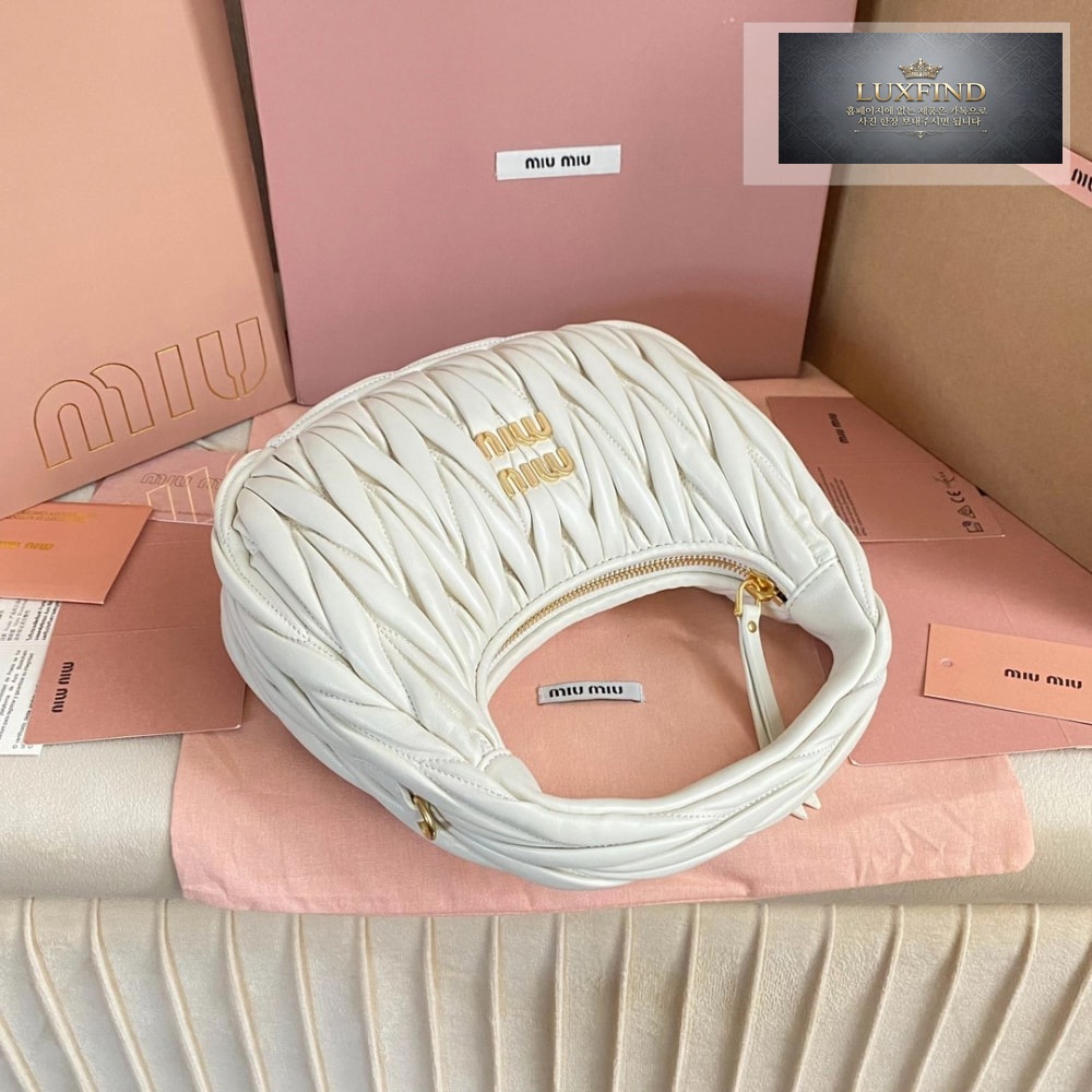 Miu Miu Wander Matelasse Nappa Leather Hobo