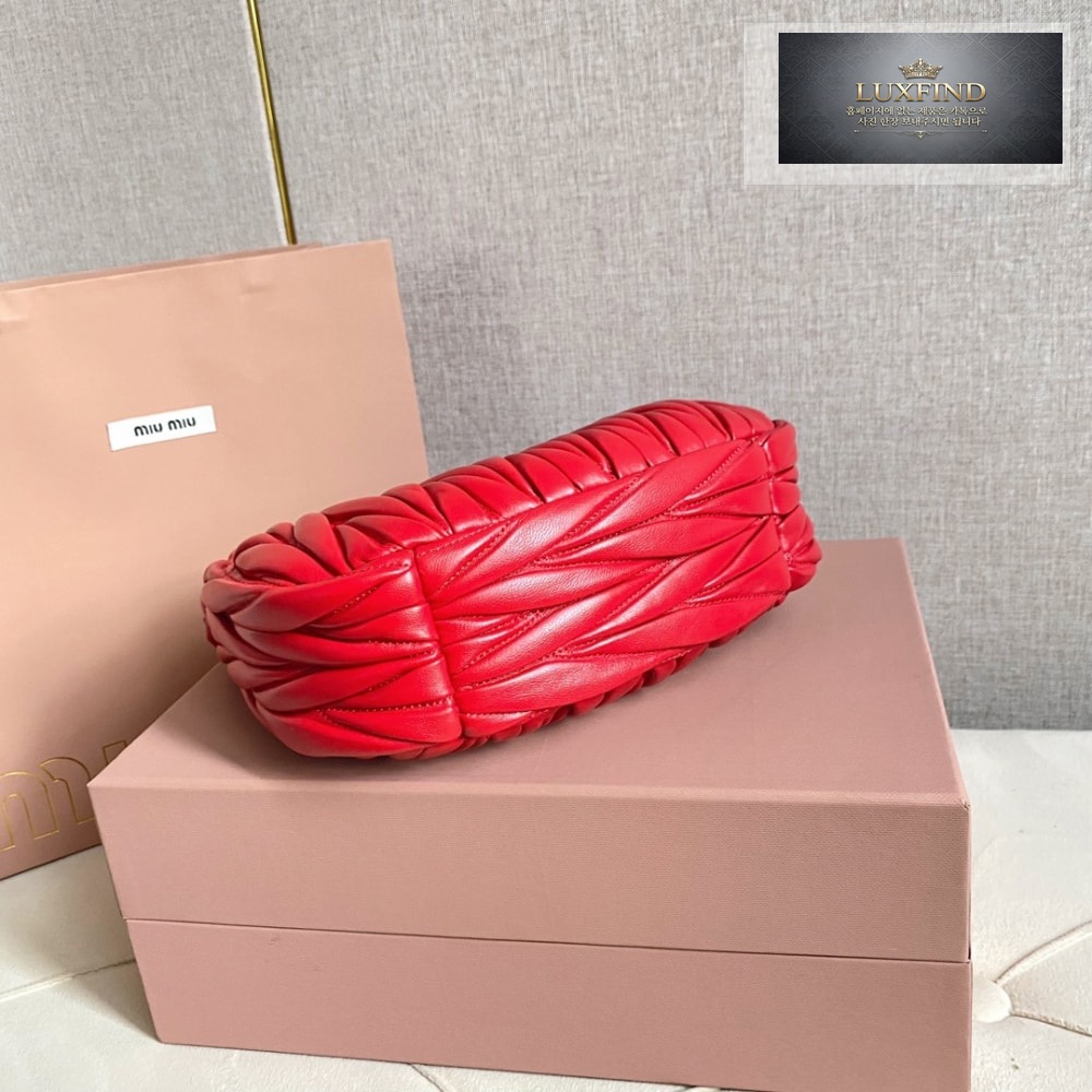 Miu Miu Wander Matelasse Nappa Leather Hobo