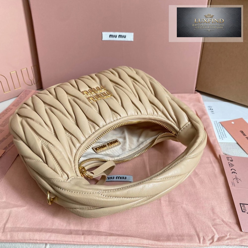 Miu Miu Wander Matelasse Nappa Leather Hobo