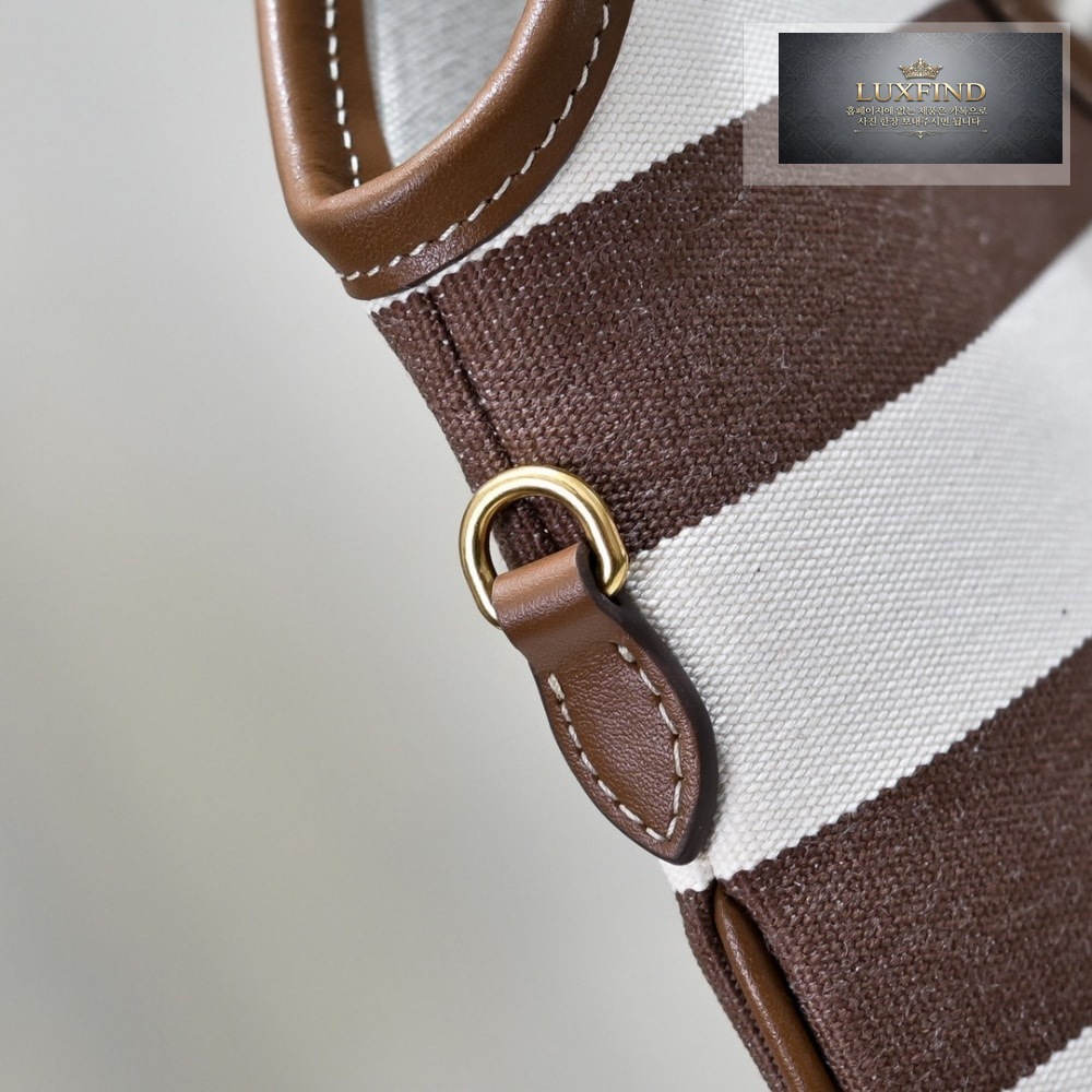 Miu Miu Ivy Canvas Leather