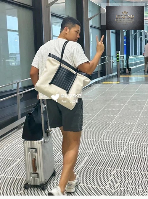 보테가베네타 필립 플랩 토트백