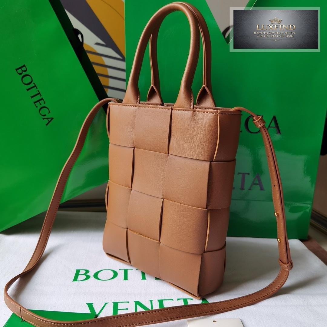 Bottega Veneta intrecio Tote Cross