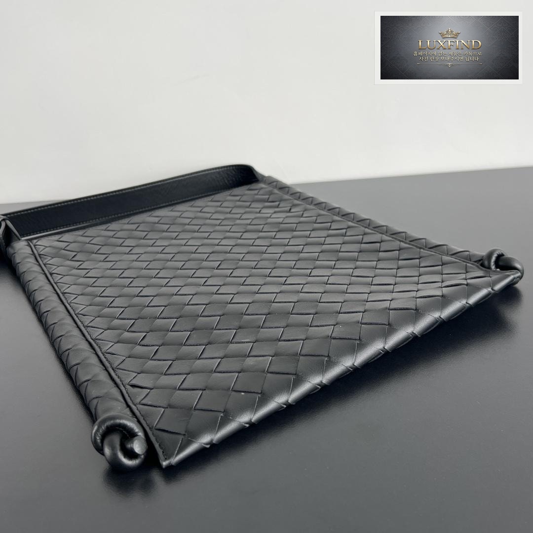 Bottega Veneta Large Flat Loop