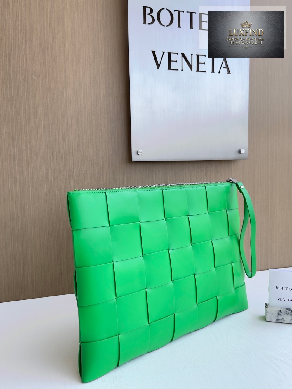 Bottega Veneta Large Cassette Pouch
