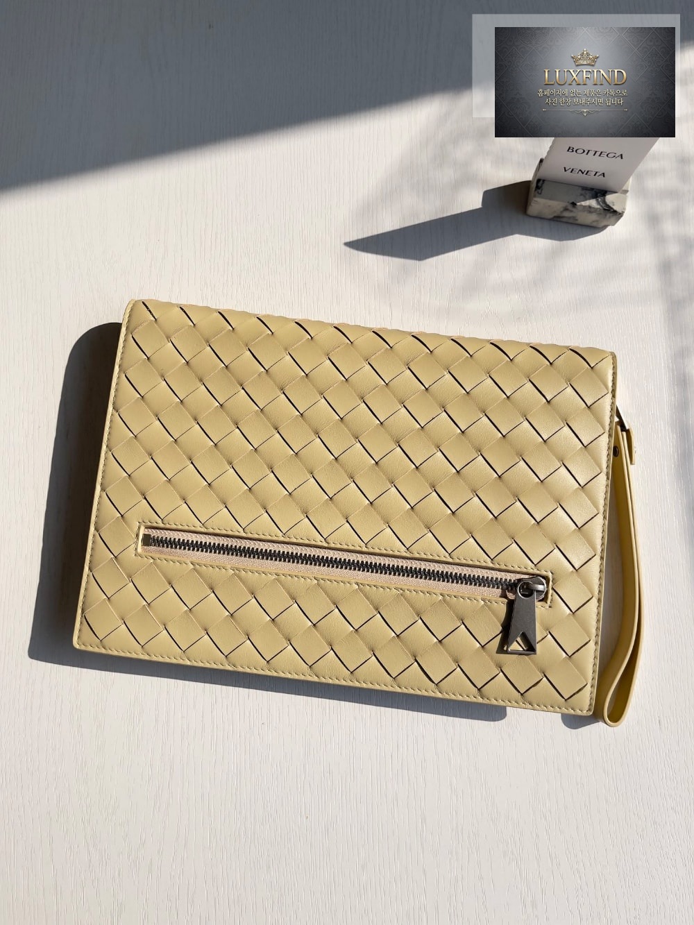 Bottega Veneta Intrecciato Document Case With Wristlet