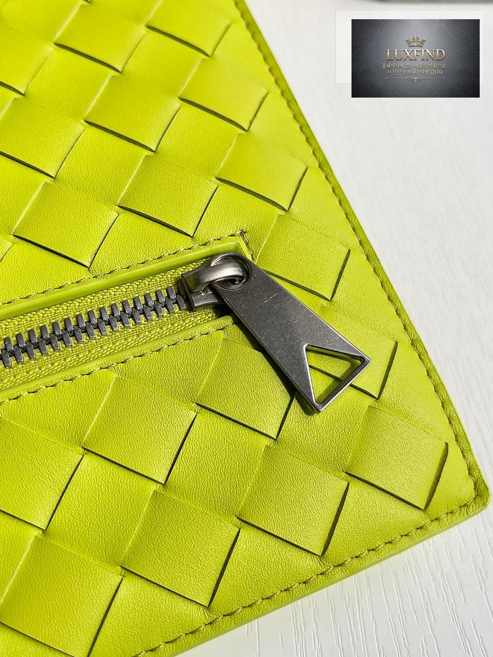 Bottega Veneta Intrecciato Document Case With Wristlet