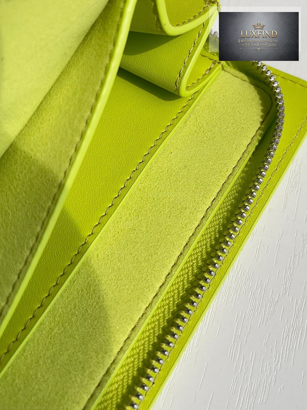 Bottega Veneta Intrecciato Document Case With Wristlet