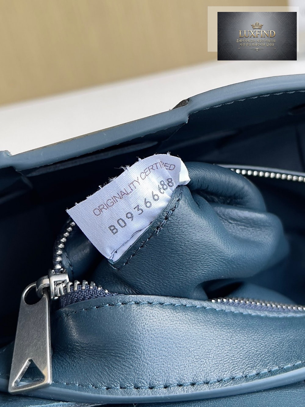 Bottega Veneta Cassette With Versatile Strap