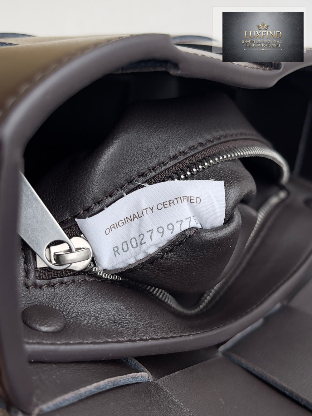 Bottega Veneta Cassette With Versatile Strap
