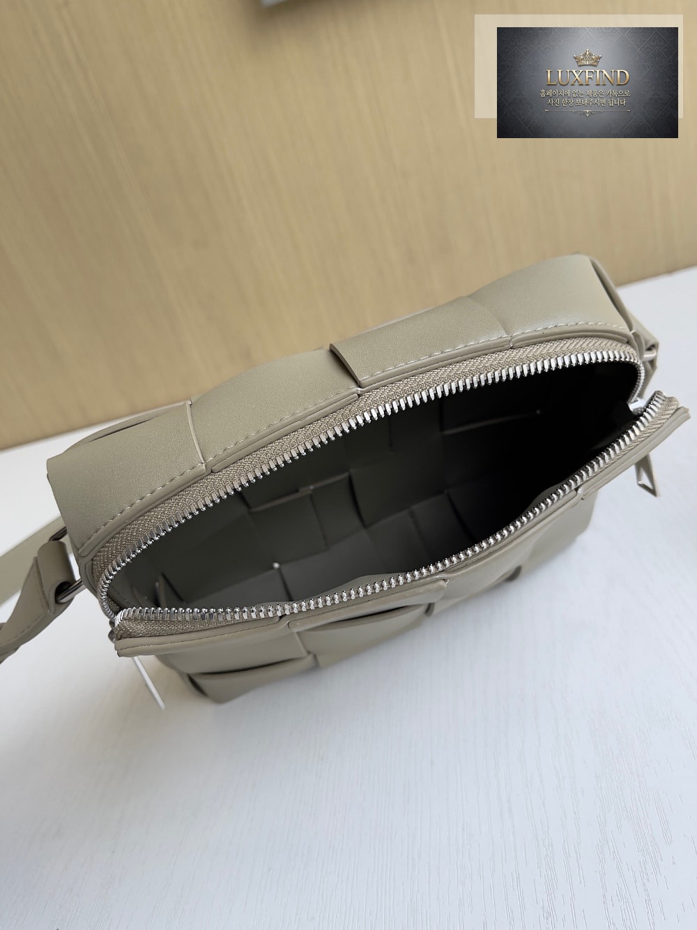 Bottega Veneta Cassette Camera Bag