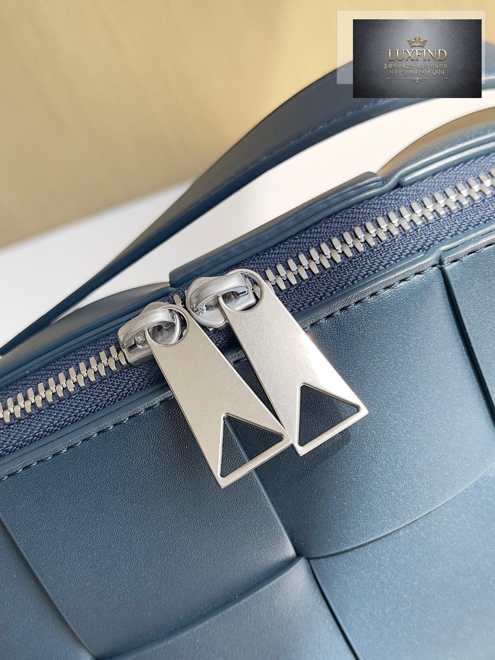 Bottega Veneta Cassette Camera Bag