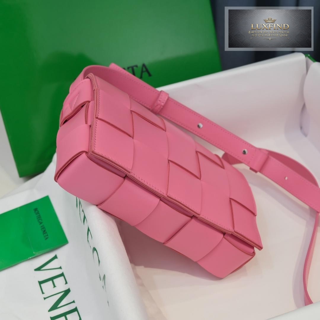 Bottega Veneta Cassette