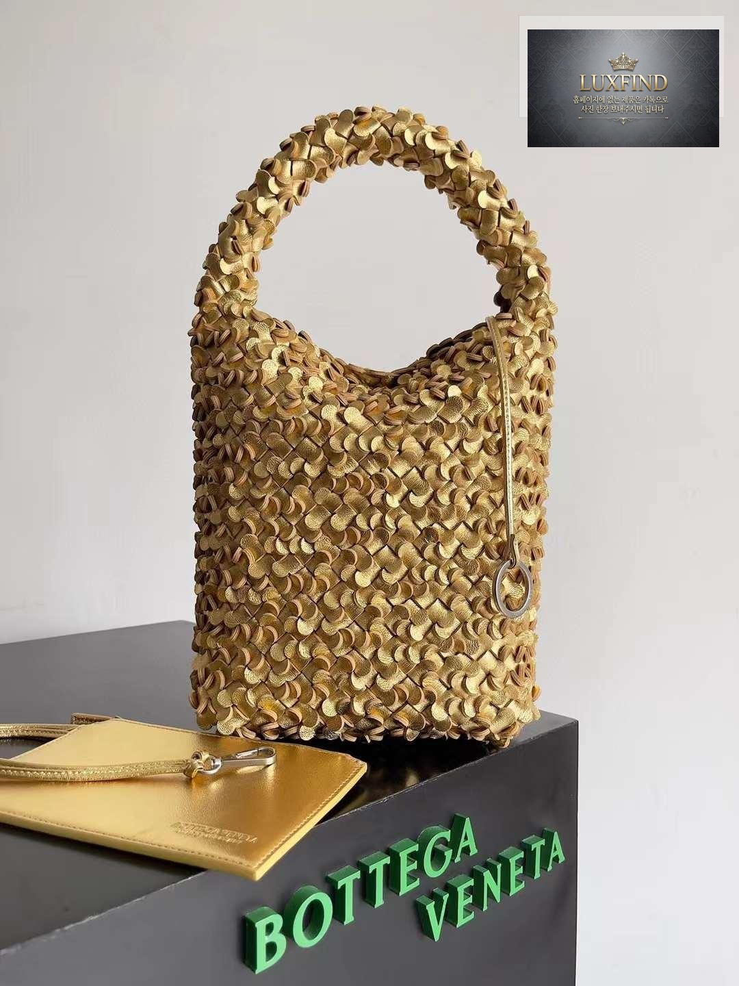 Bottega Veneta Cabat Bucket Sequins