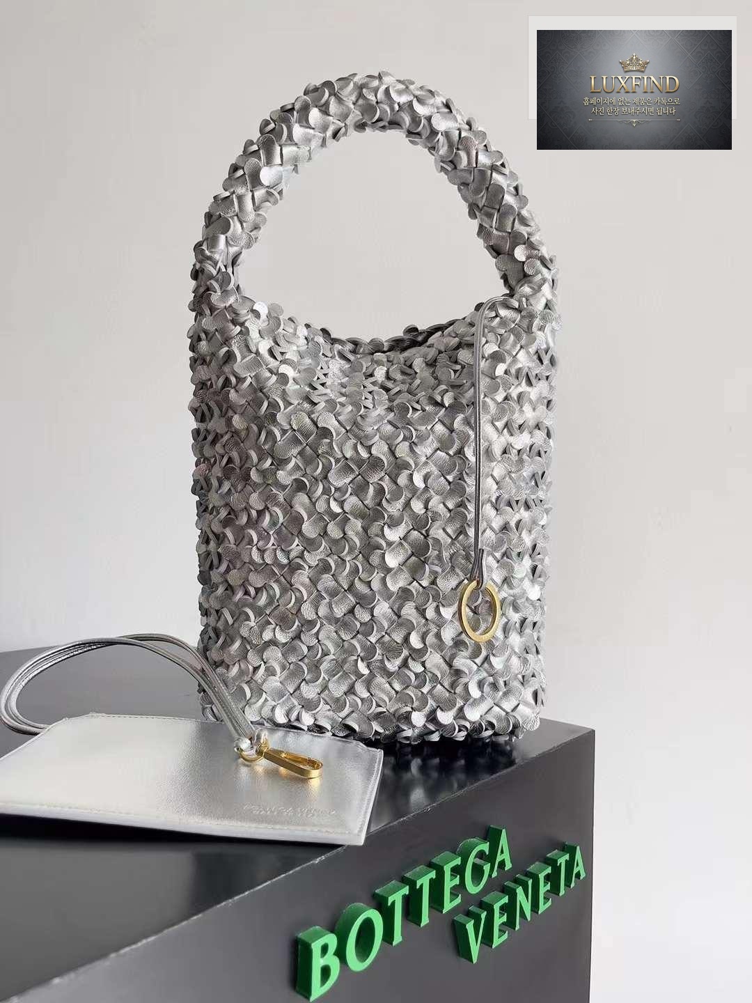 Bottega Veneta Cabat Bucket Sequins