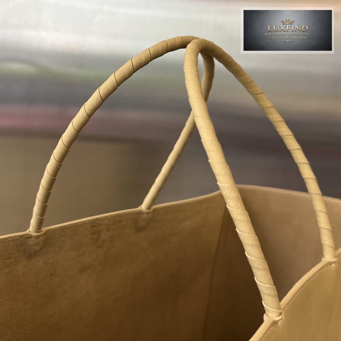 Bottega Veneta Brown Bag