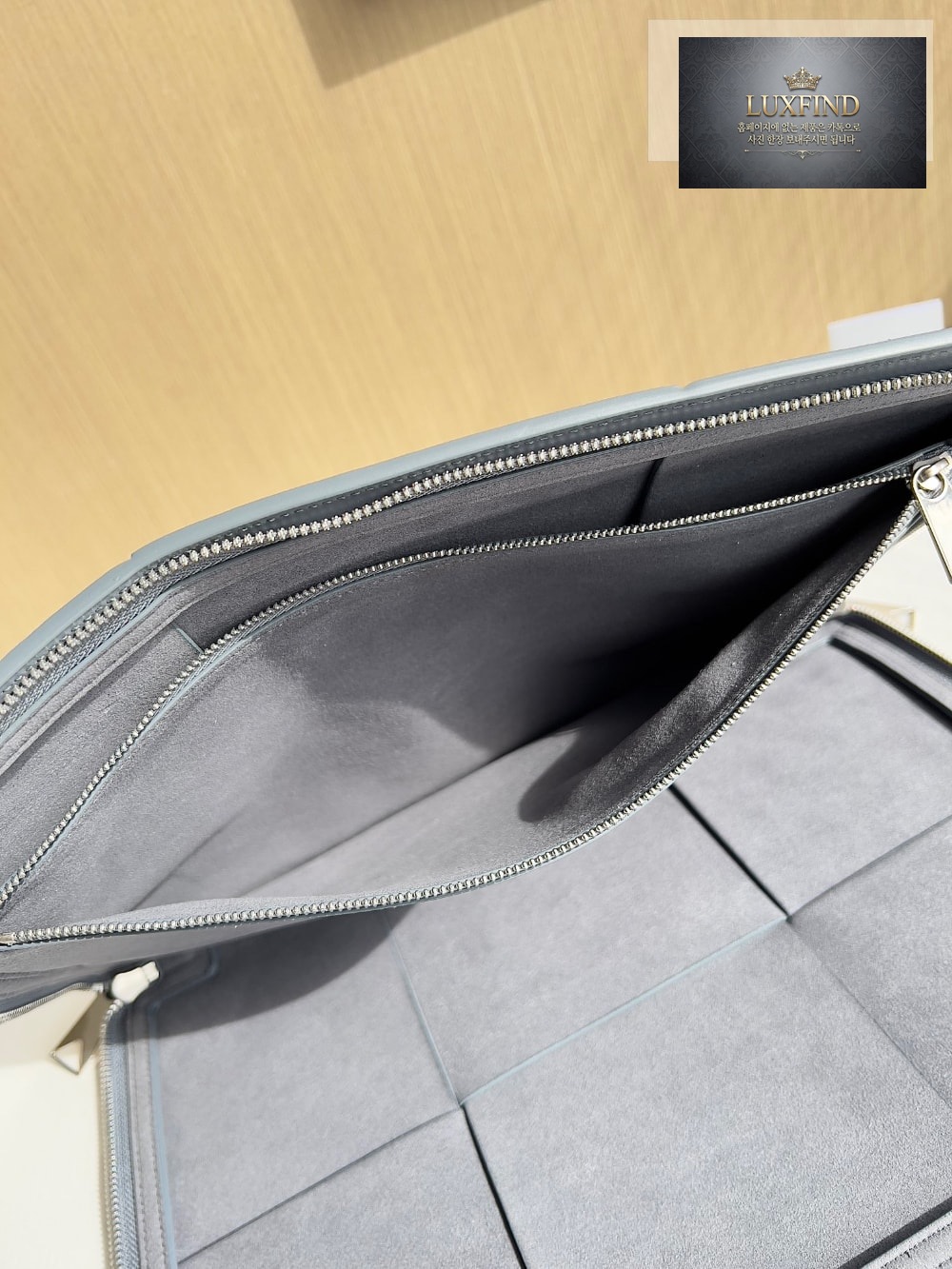 Bottega Veneta Arco Document Case