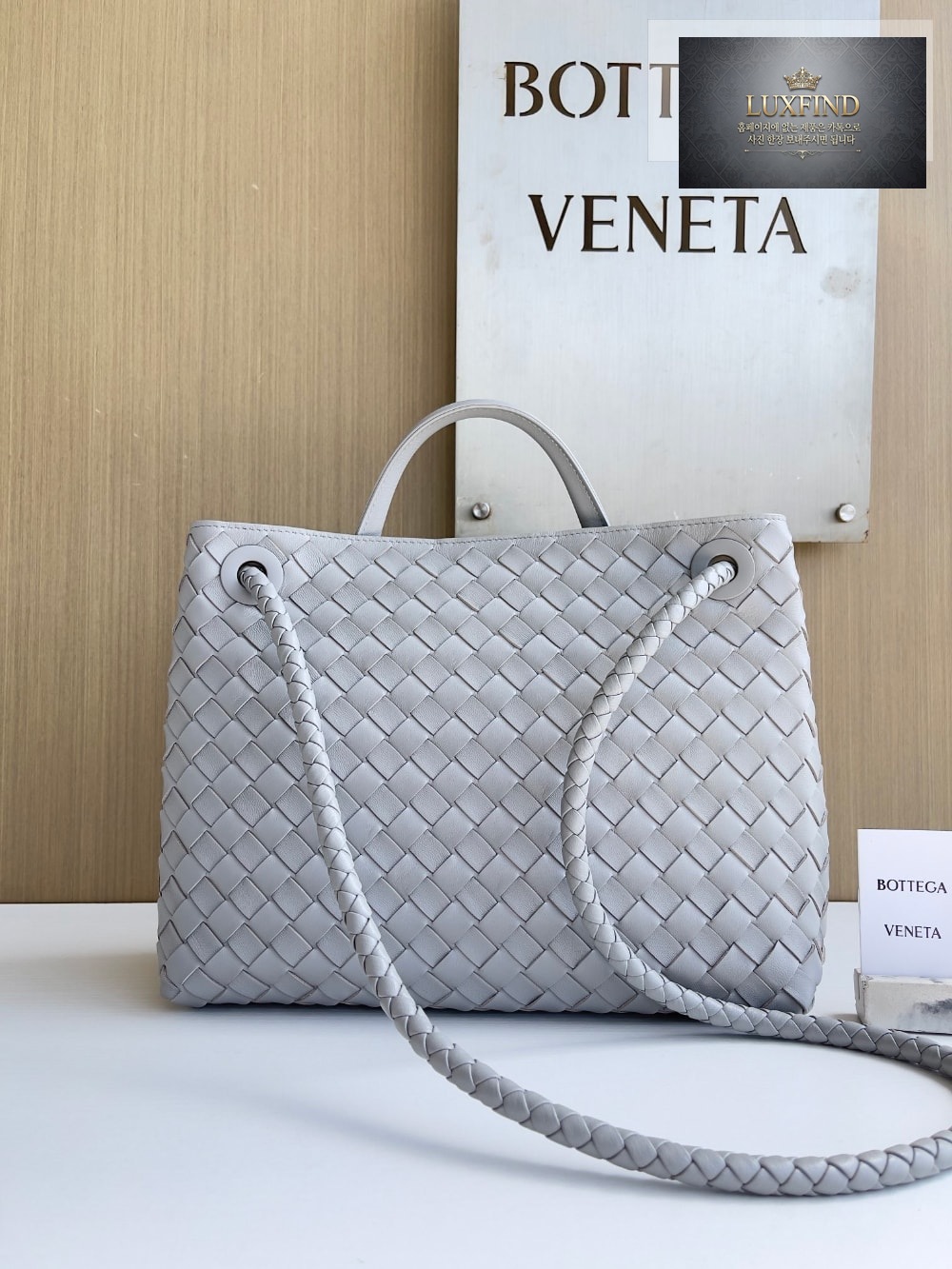 Bottega Veneta Andiamo Medium