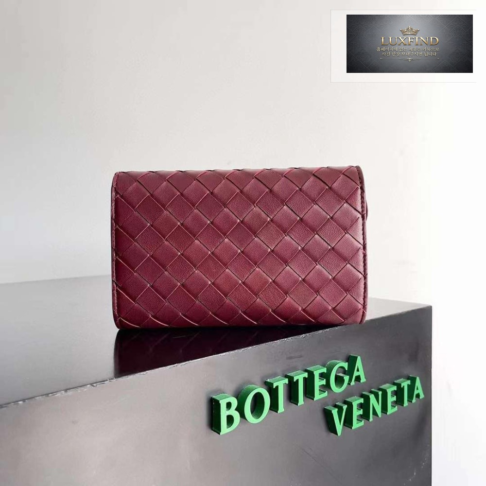 Bottega Veneta Andiamo Wallet