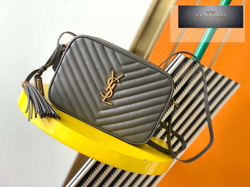 Saint Laurent Lou Camera Bag In Quilted Leather