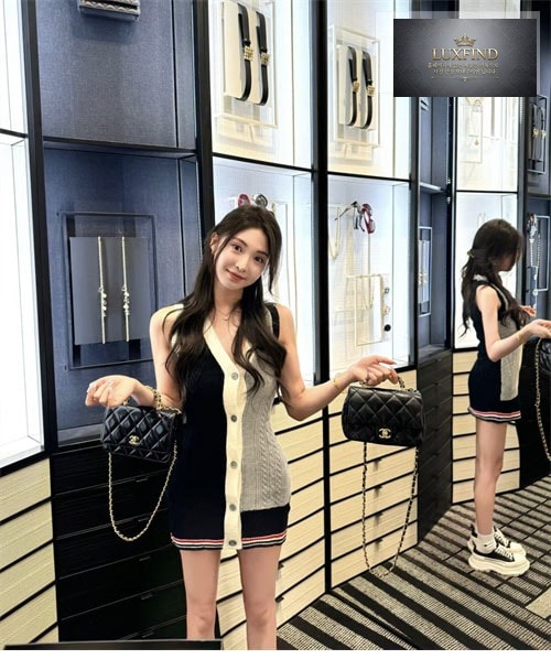 샤넬 WOC 스몰 레더 램스킨 골드 메탈 체인 플랩백