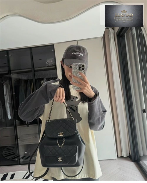 샤넬 24P 듀마 백팩 라지 블랙