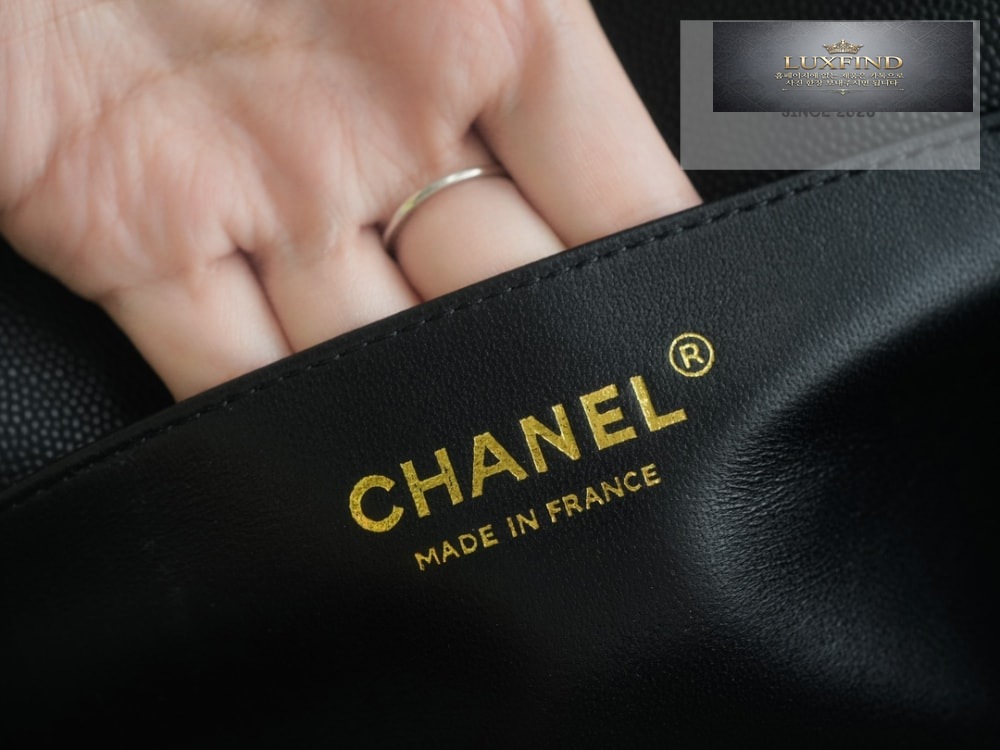 Chanel Le Boy Handbag