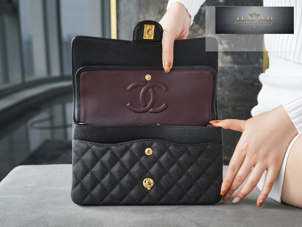 Chanel Classic Medium Caviar