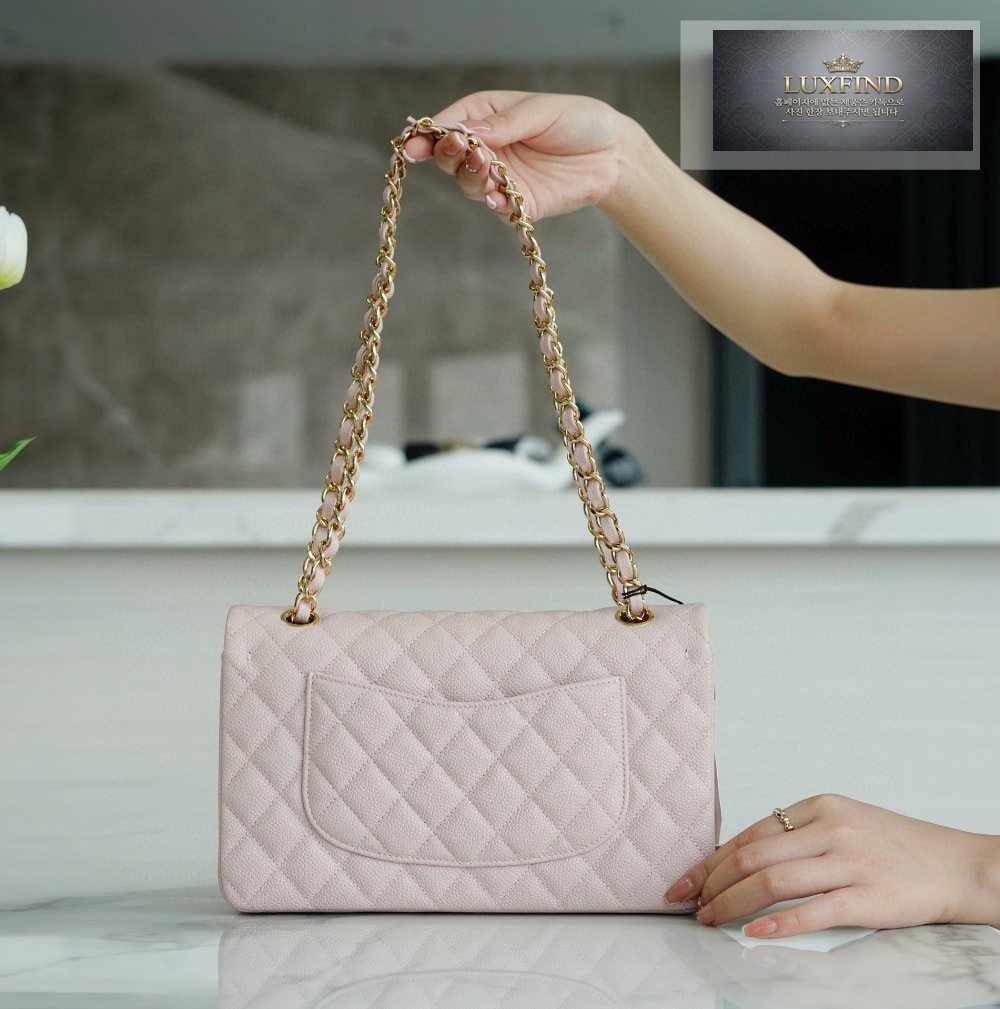 Chanel Classic Medium Caviar