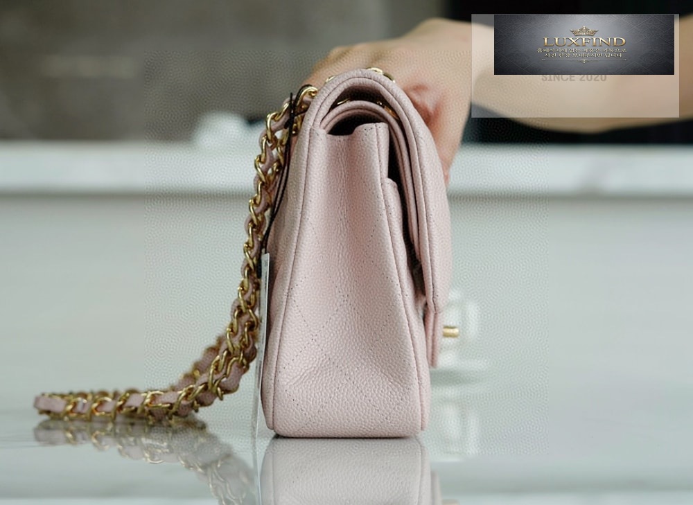Chanel Classic Medium Caviar