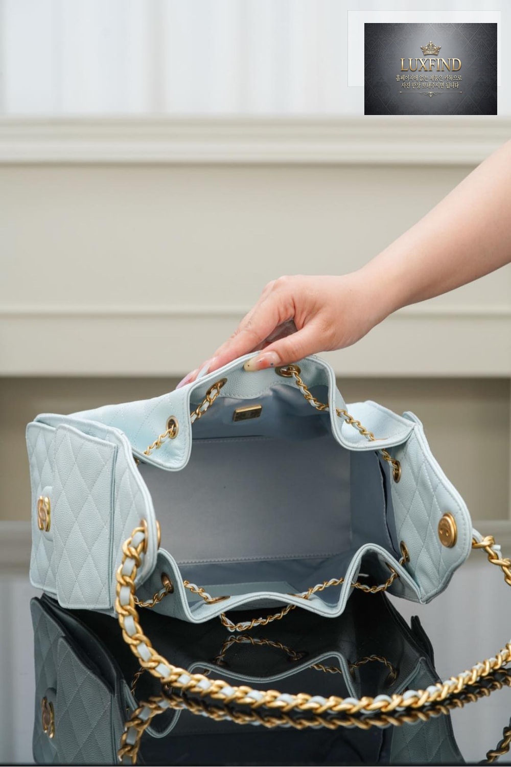 Chanel 25 Hobo Small