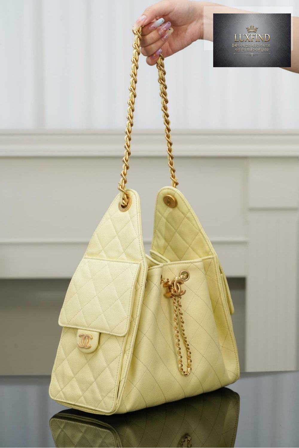 Chanel 25 Hobo Small