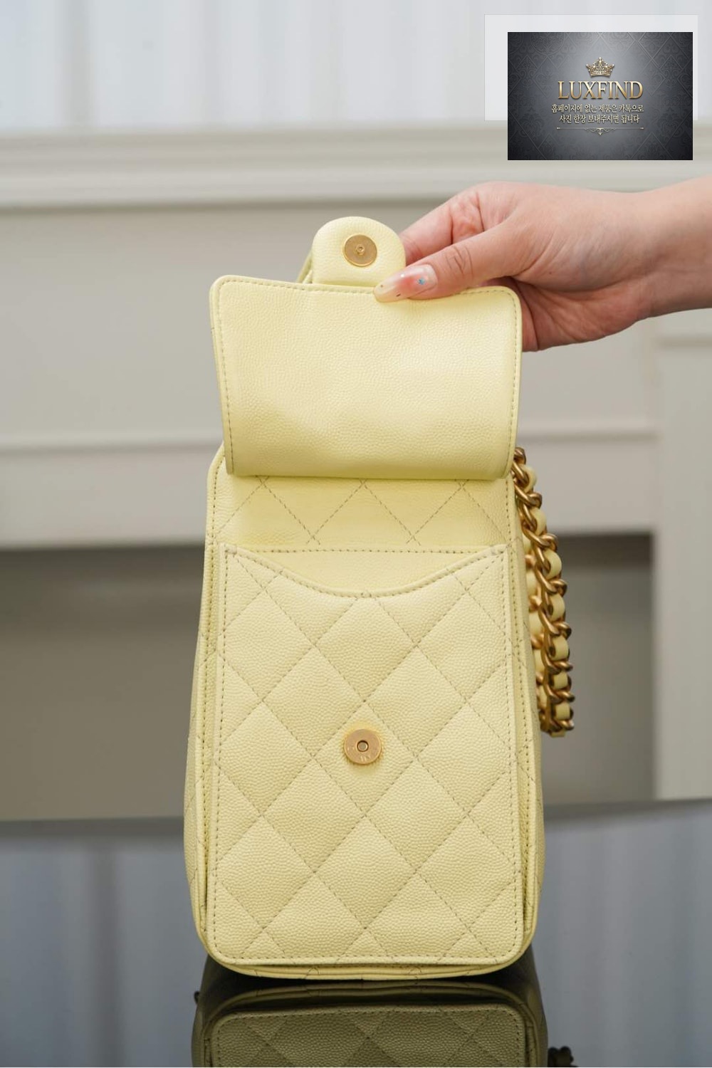 Chanel 25 Hobo Small