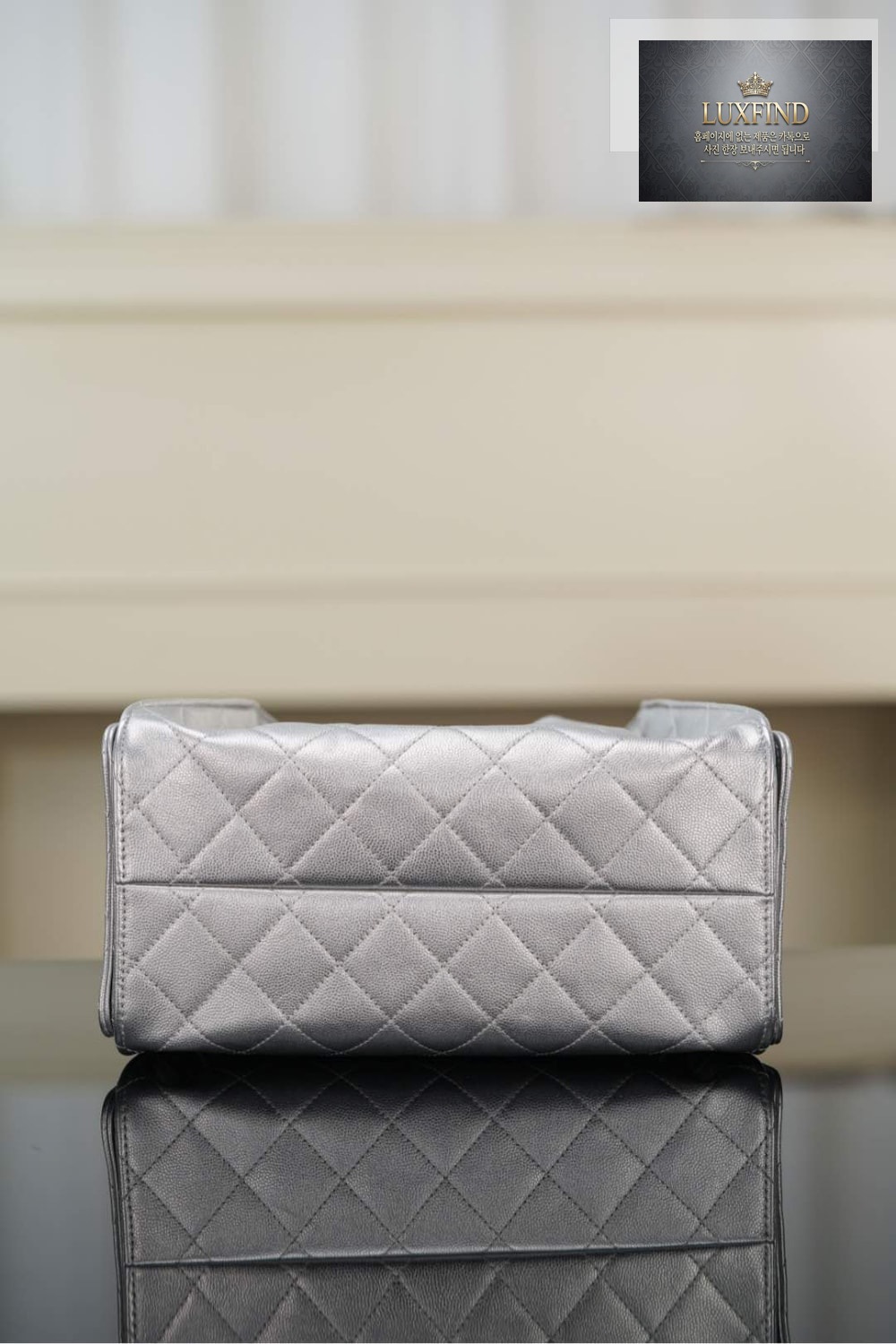 Chanel 25 Hobo Small