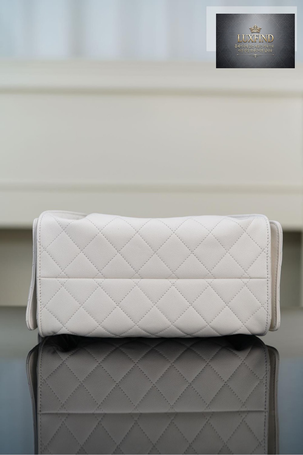 Chanel 25 Hobo Small