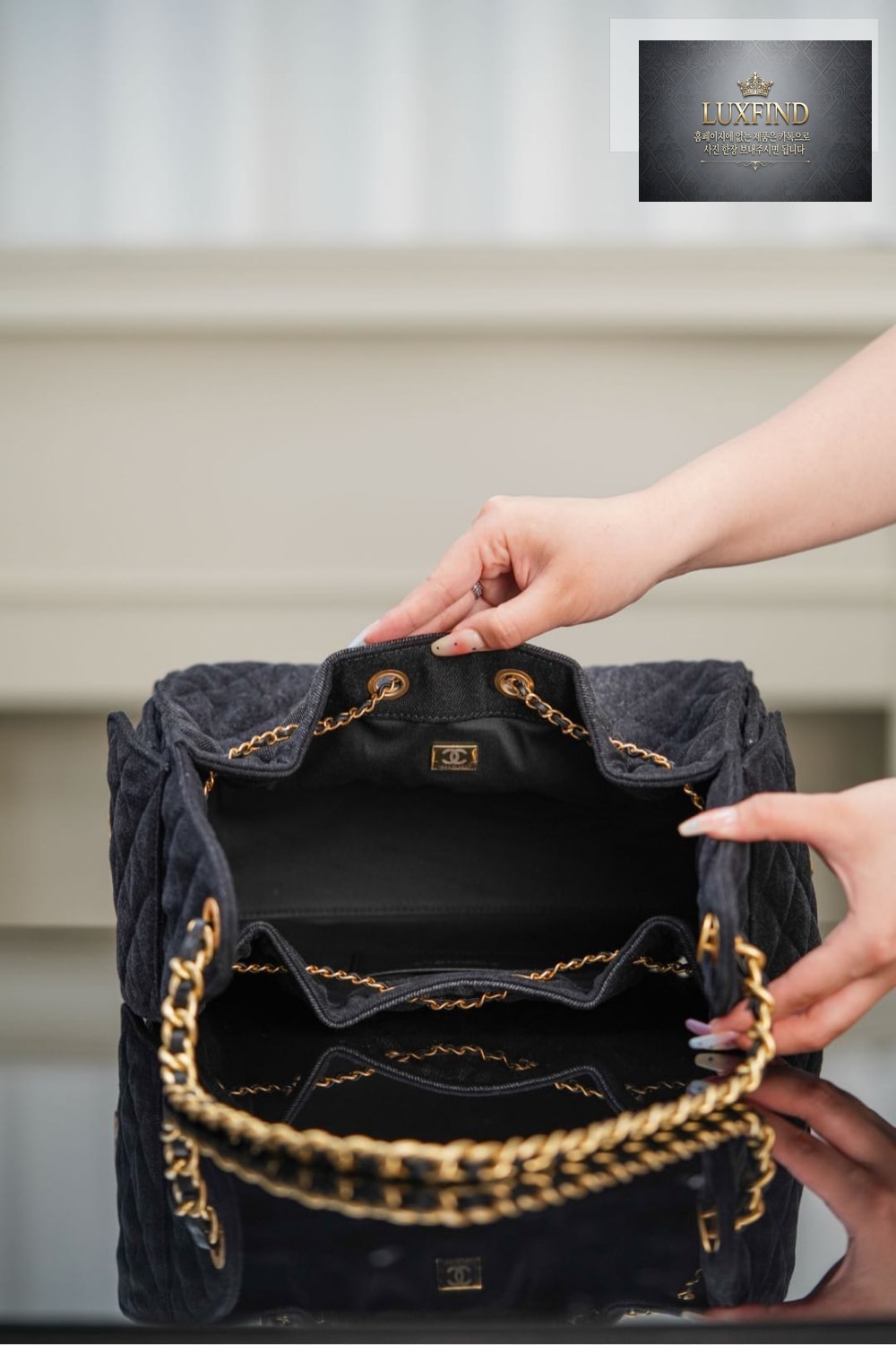 Chanel 25 Hobo Small