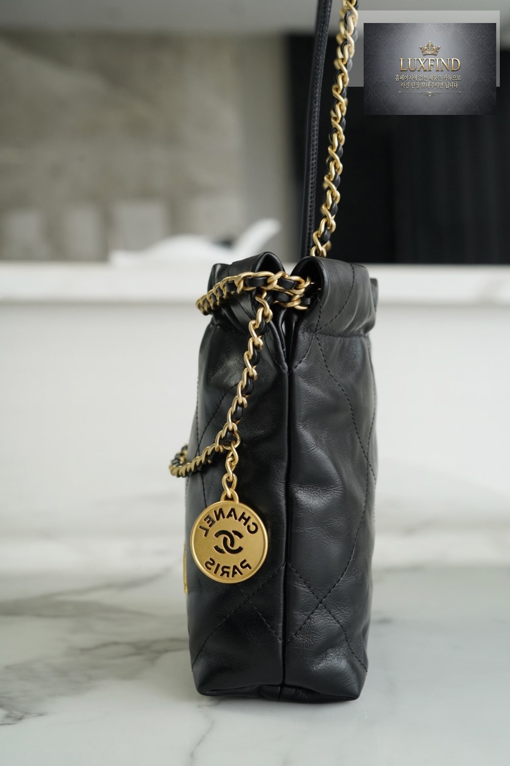 Chanel 22 Mini