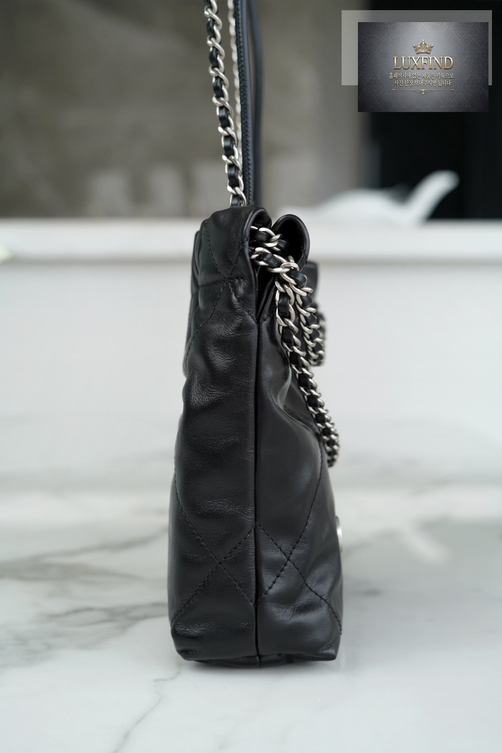 Chanel 22 Mini