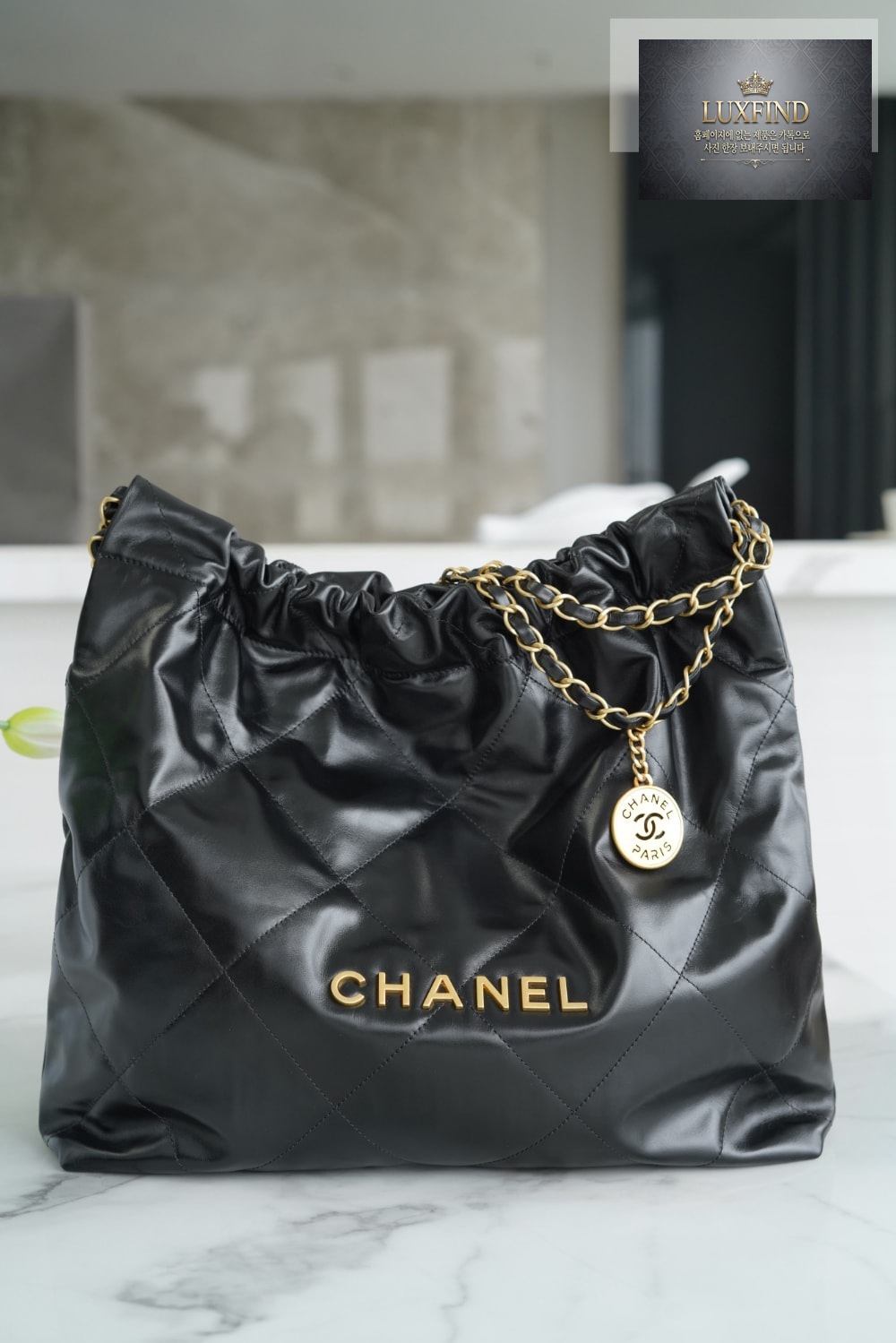 Chanel 22 Medium