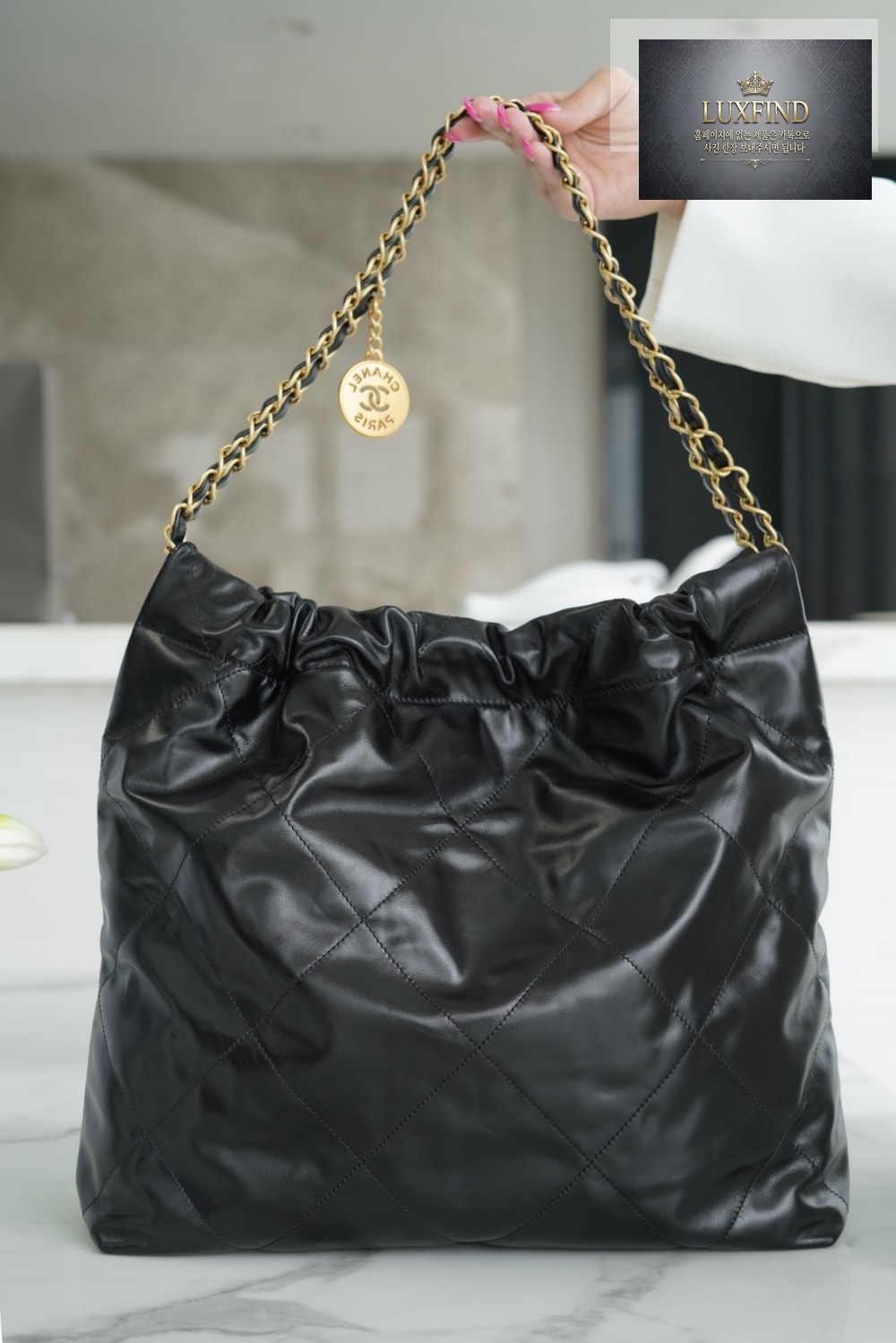 Chanel 22 Medium