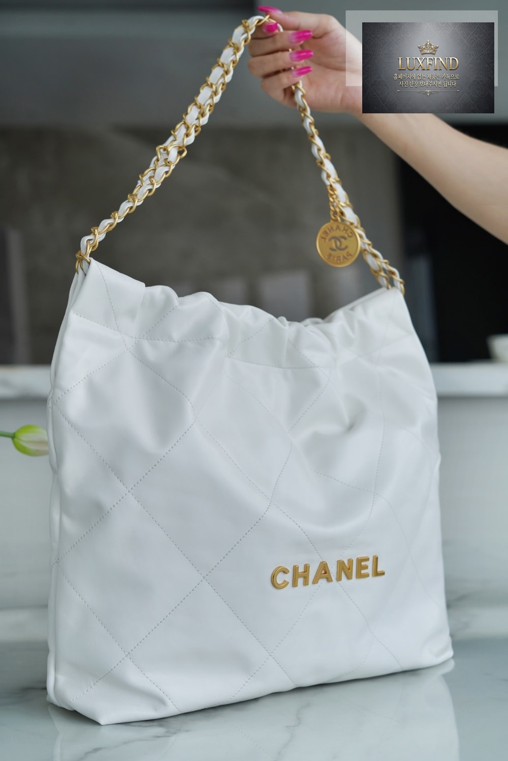 Chanel 22 Medium