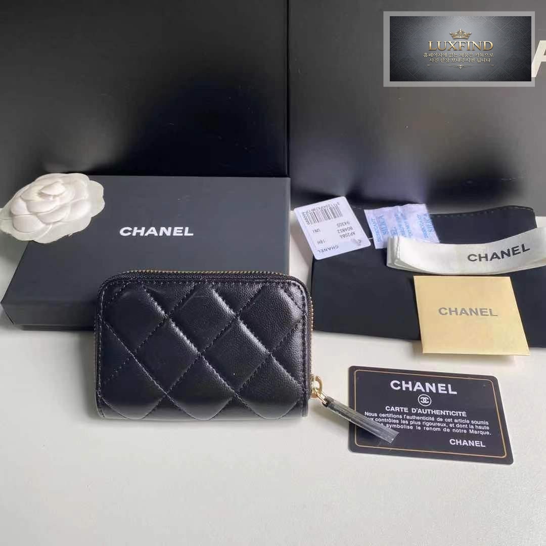 샤넬 하트 CC 지피 코인 펄스